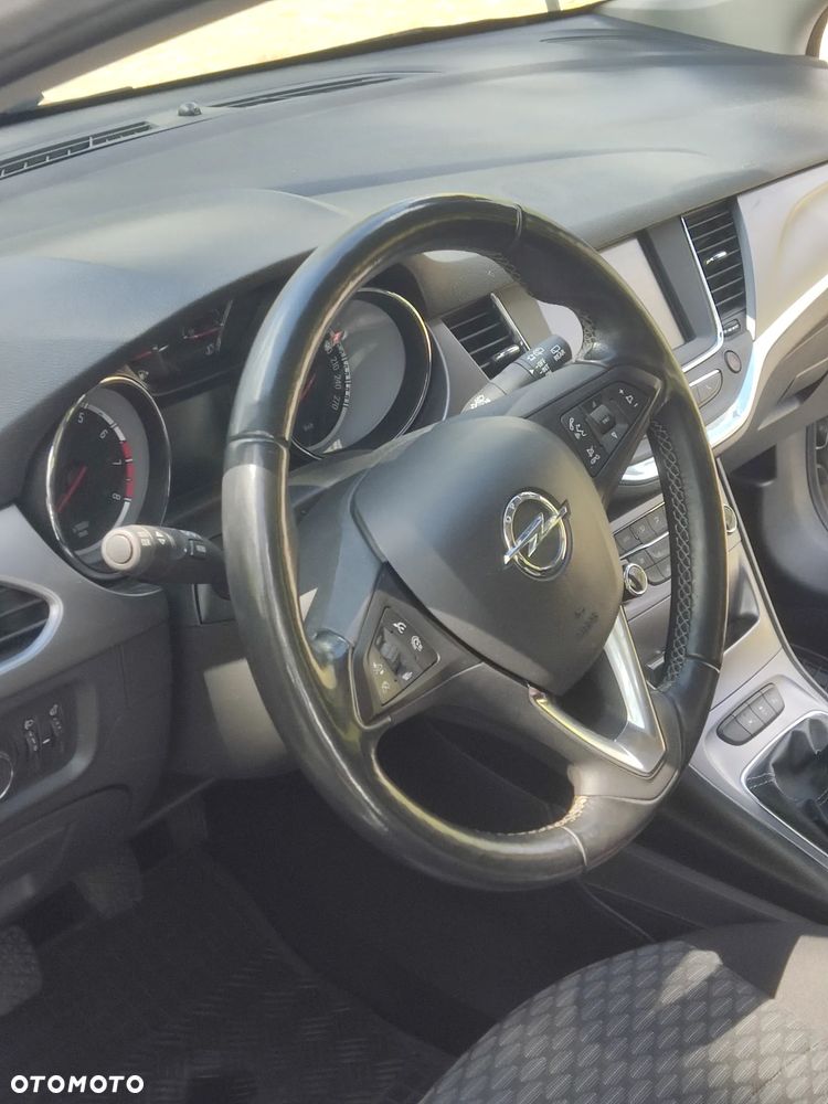 Opel Astra 1.4 Turbo Innovation - 16