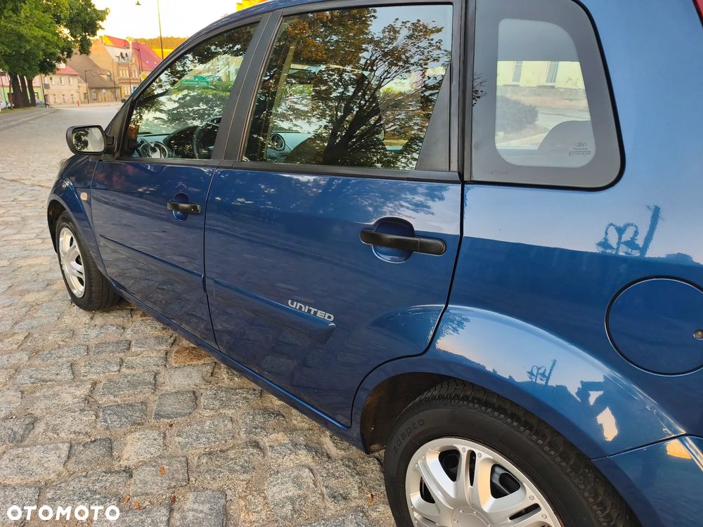Ford Fiesta - 13