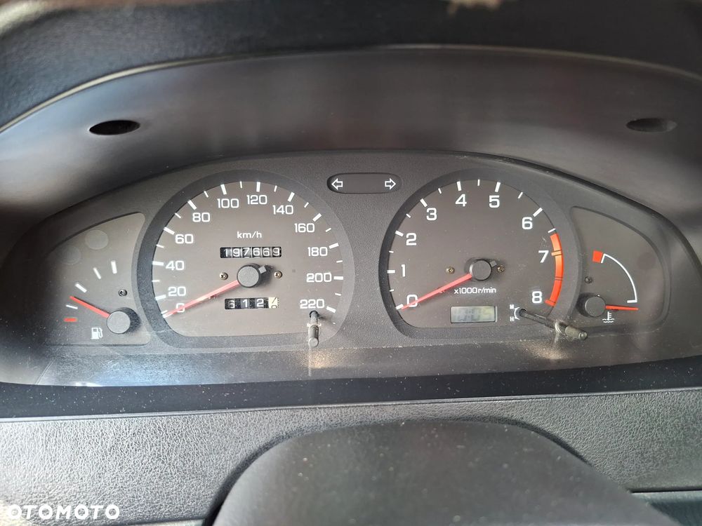 Nissan Almera 1.4 GX - 8