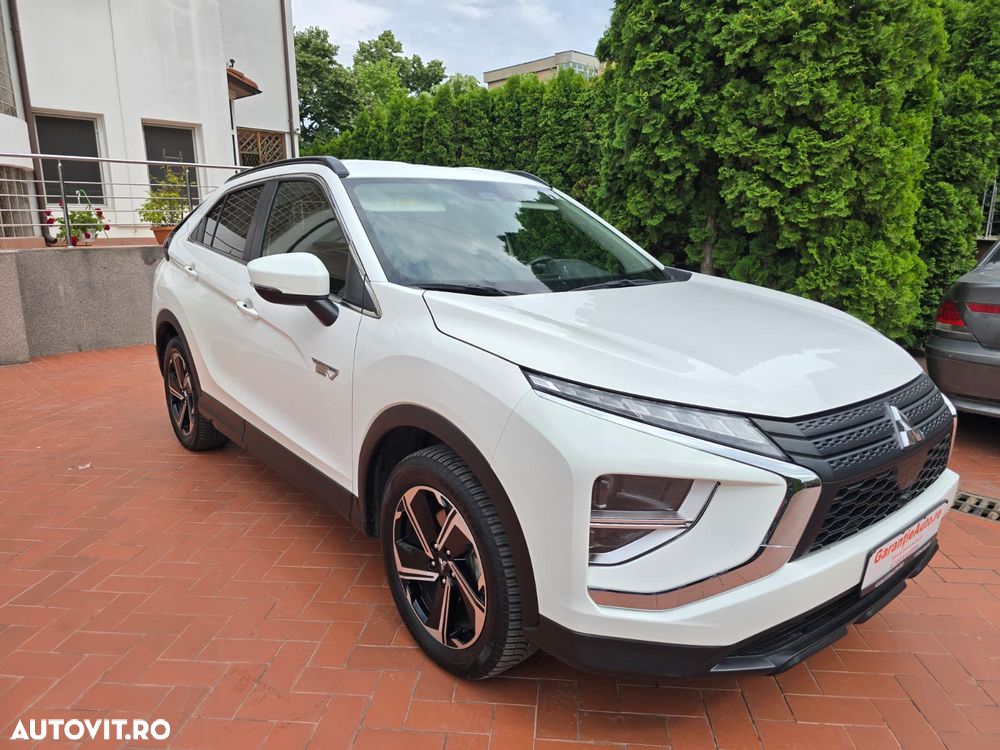 Mitsubishi Eclipse-Cross - 1