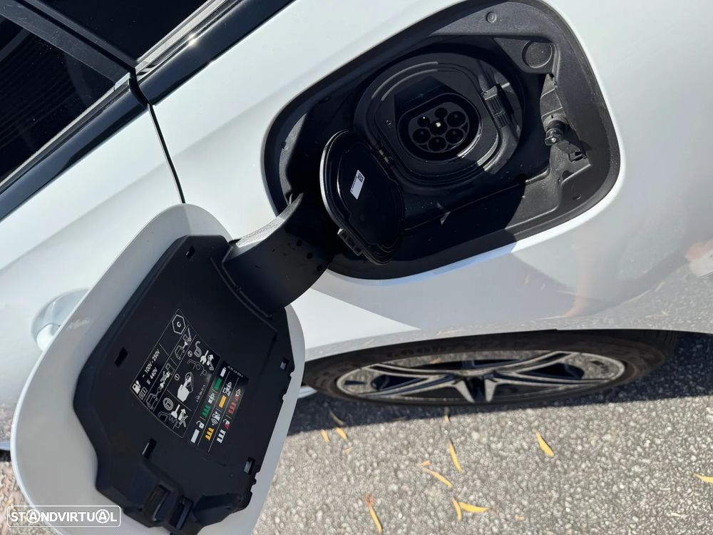 Mercedes-Benz C 300 e 9G-TRONIC Edition AMG Line - 11