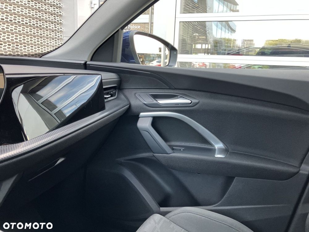 Audi Q5 Sportback - 32