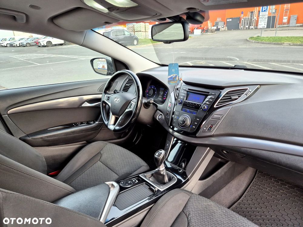 Hyundai i40 1.7 CRDi Comfort + - 23
