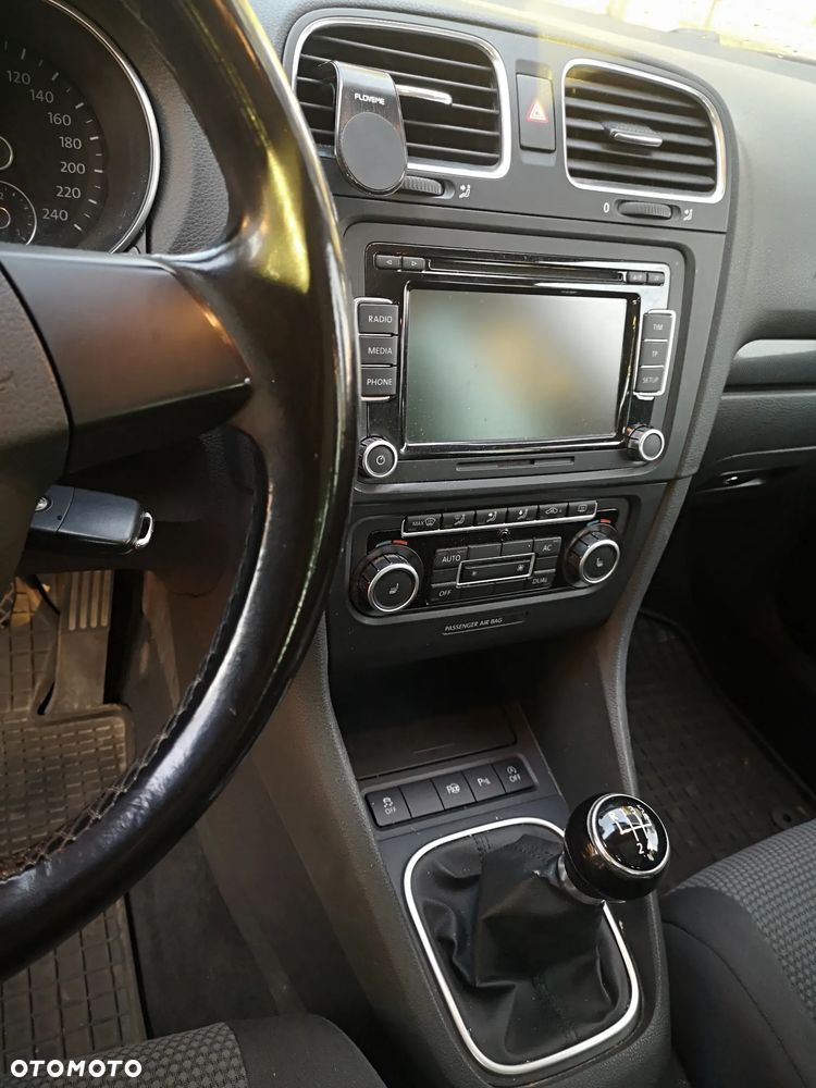 Volkswagen Golf 1.6 TDI DPF Highline - 7