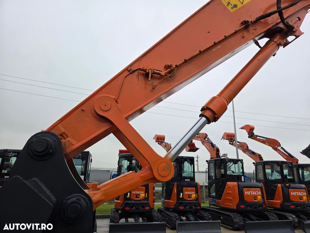 Hitachi BRATE LUNGI la 22m, cupa 1mc, 39 tone, HITACH ZX350LC-6, 2019, 7.452h, Consum mediu 21l/h, camera spate si laterale, Inst hydr pe brate, Cupa taluz, Lant 80% ok, Contragreutate, 284CP, posibilitate leasing, STARE FOARTE BUNA-PROMOTIE 179.900 EUR+Tva - 28