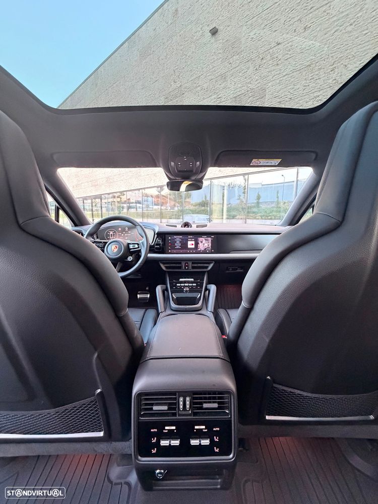 Porsche Cayenne S E-Hybrid - 45