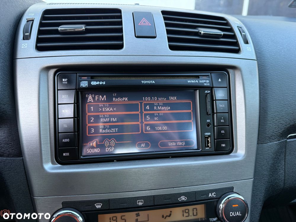 Toyota Avensis 2.0 D-4D Platinium - 25