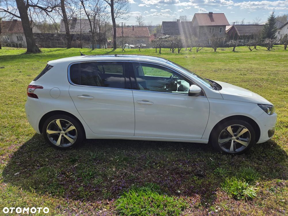 Peugeot 308 1.2 PureTech Allure S&S - 13