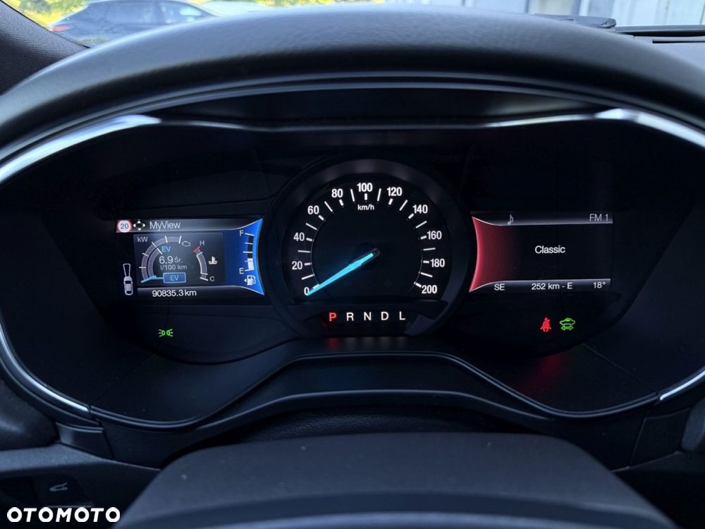 Ford Mondeo - 21