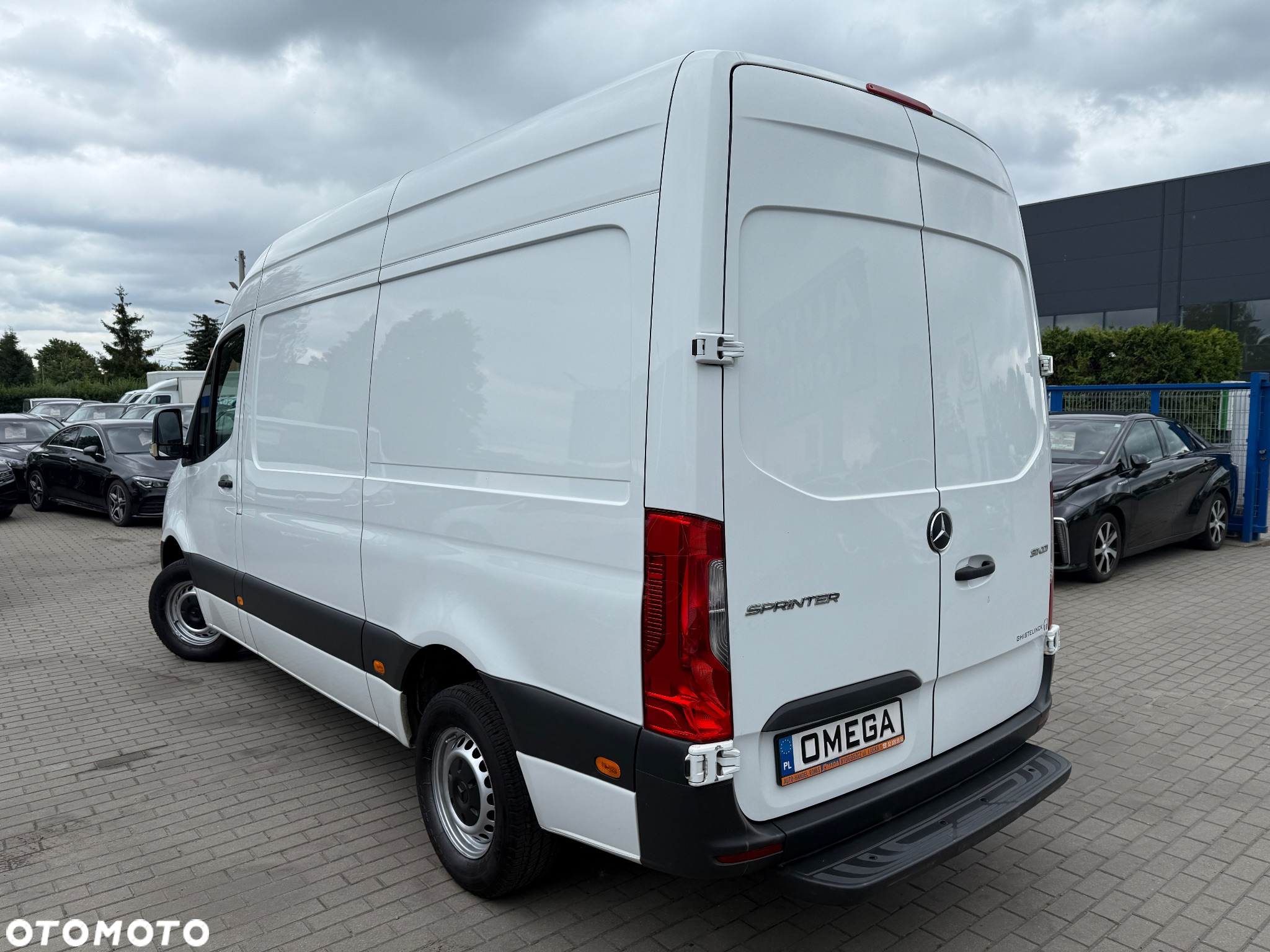 Mercedes-Benz Sprinter 311 Standard - 4