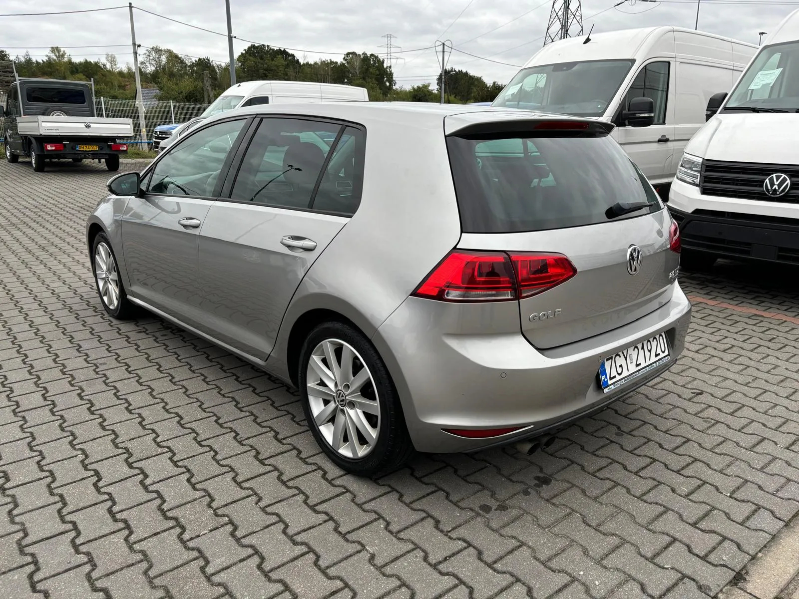 Volkswagen Golf VII 2.0 TDI BMT Highline DSG - 4