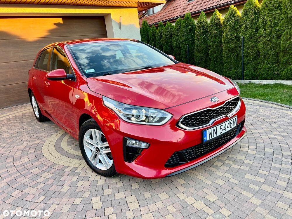 Kia Ceed 1.6 CRDi SCR M - 12