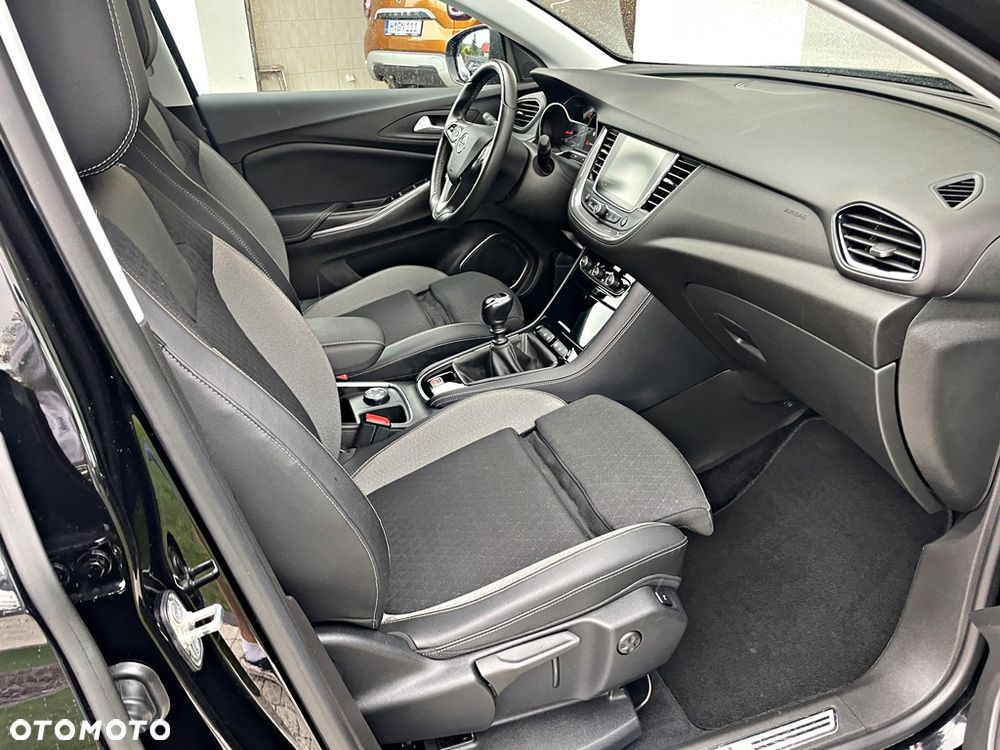 Opel Grandland X 1.2 Start/Stop Business INNOVATION - 25