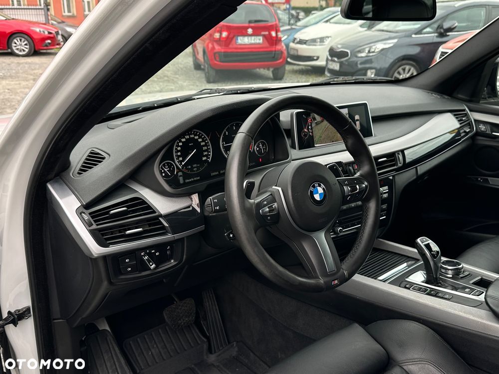 BMW X5 xDrive25d - 15