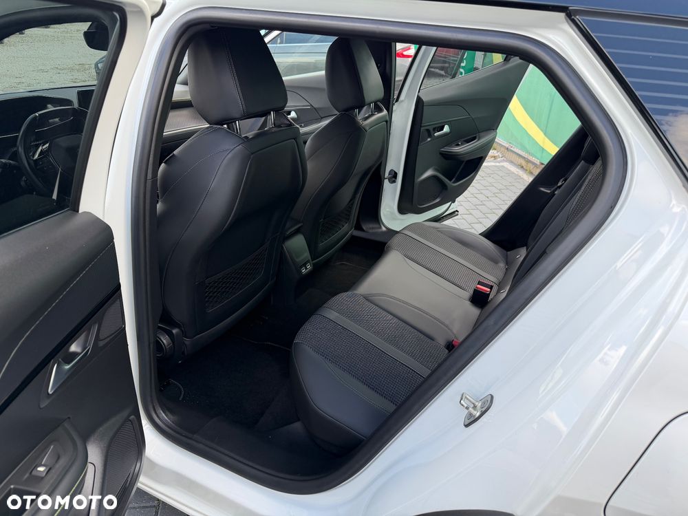 Peugeot 2008 1.5 BlueHDi GT Line S&S EAT8 - 6