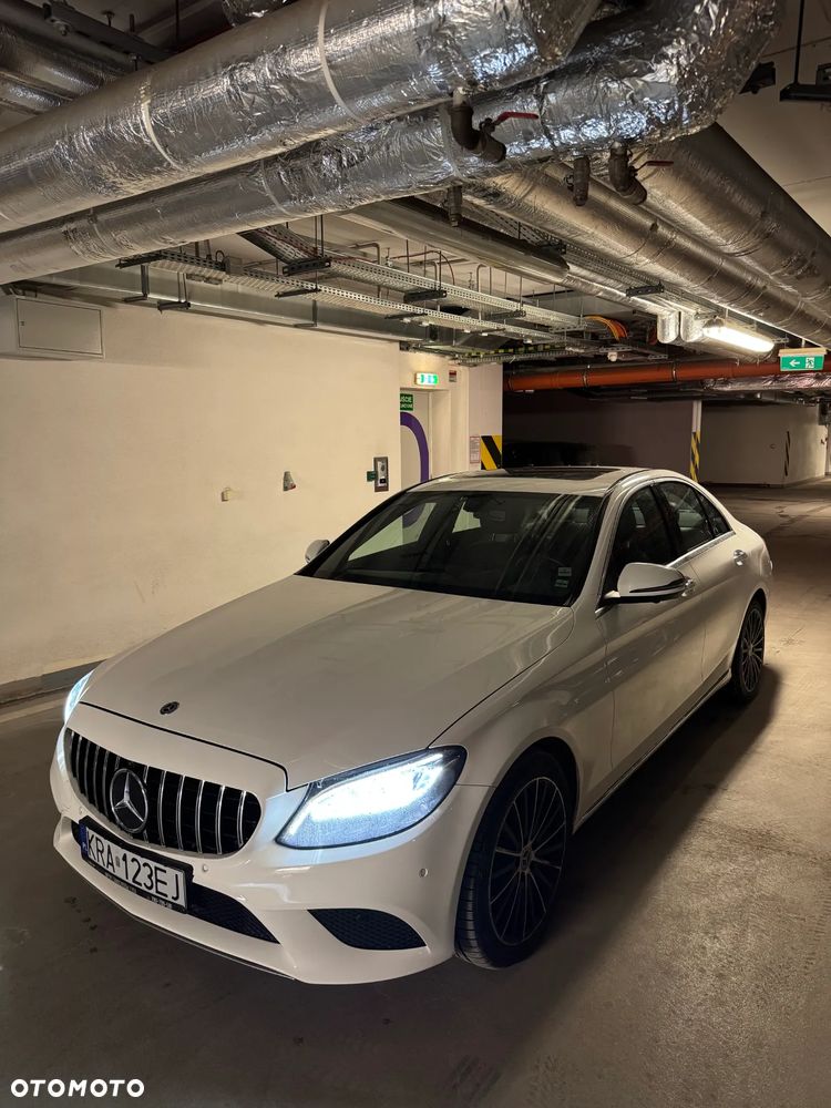 Mercedes-Benz Klasa C 300 9G-TRONIC AMG Line - 1