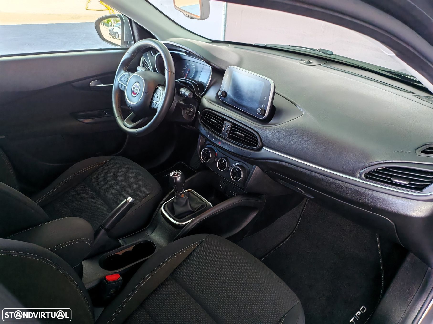 Fiat Tipo Station Wagon 1.3 M-Jet Lounge - 9