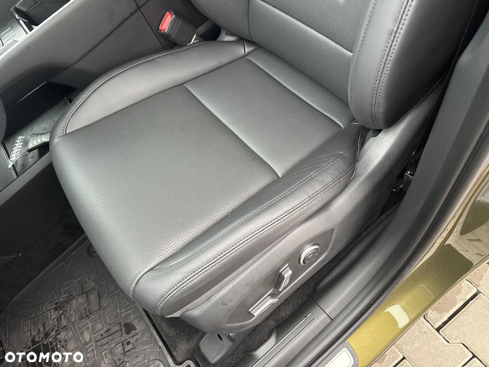 Hyundai Santa Fe 1.6 T-GDI PHEV Platinum 4WD 7os - 13