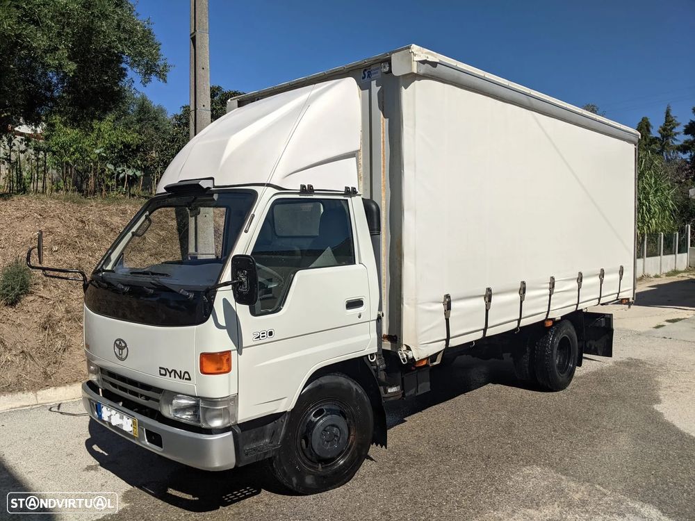 Toyota Dyna 280 - 1