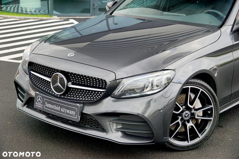 Mercedes-Benz Klasa C 400 4Matic 9G-TRONIC AMG Line - 10