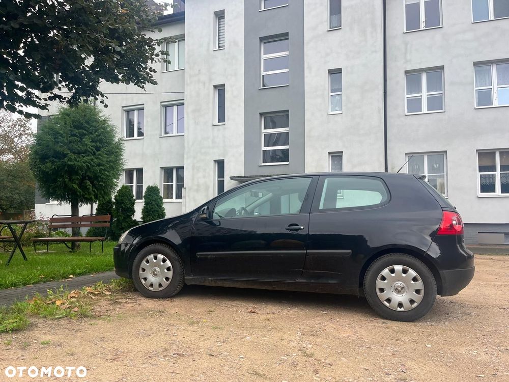Volkswagen Golf - 2