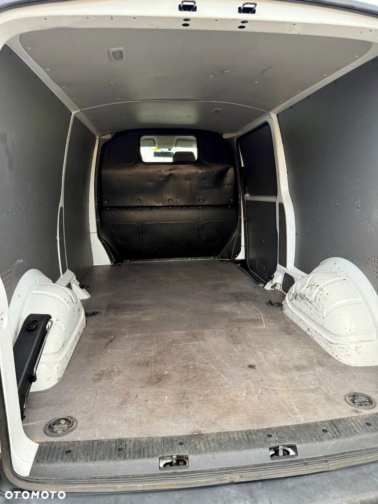 Volkswagen Transporter - 5
