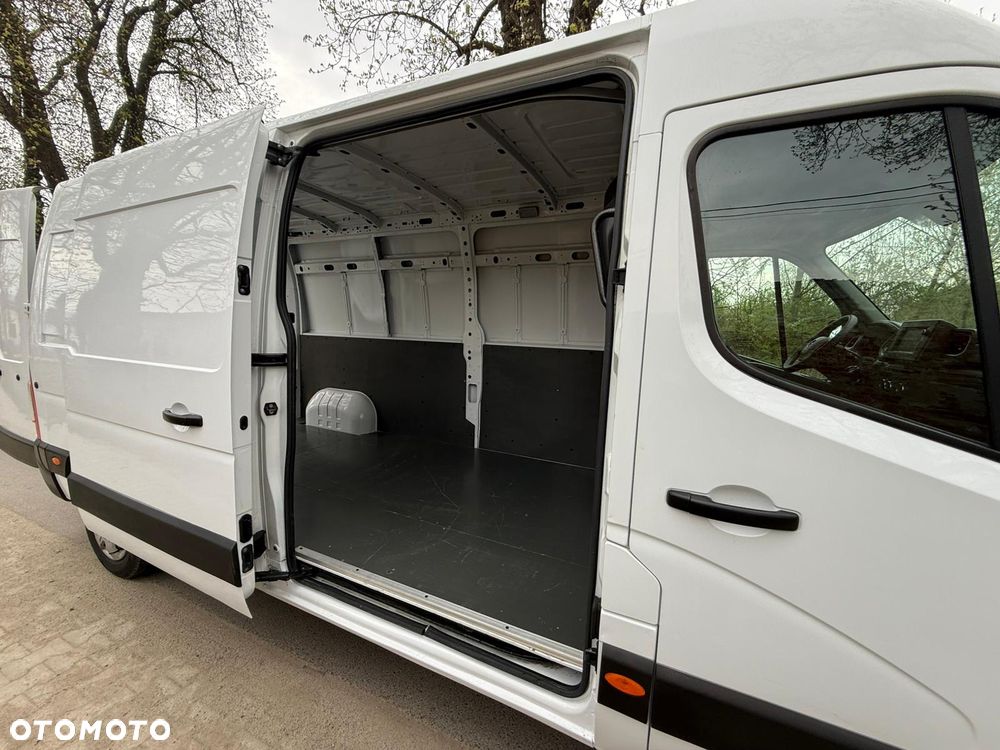 Opel Movano - 8