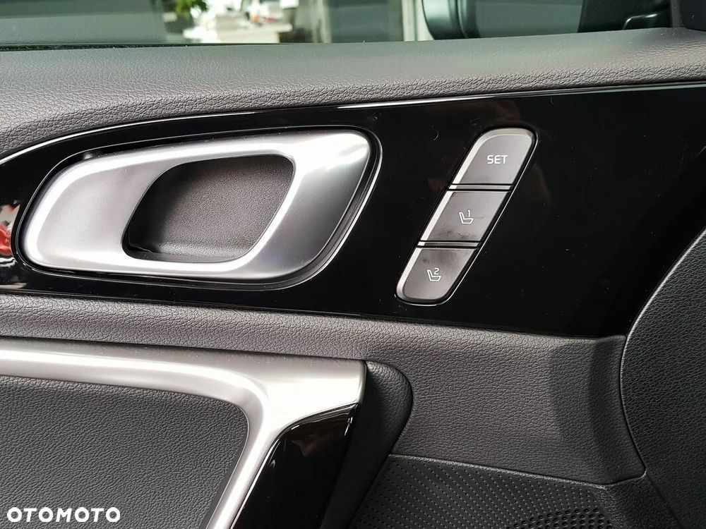 Kia XCeed 1.6 T-GDI GT-Line DCT - 12