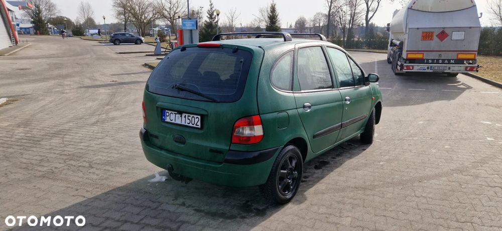 Renault Scenic 1.6 16V Privilege - 4