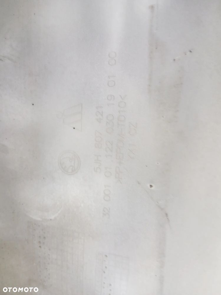 Zderzak tył tylny Skoda Rapid Liftback - 9