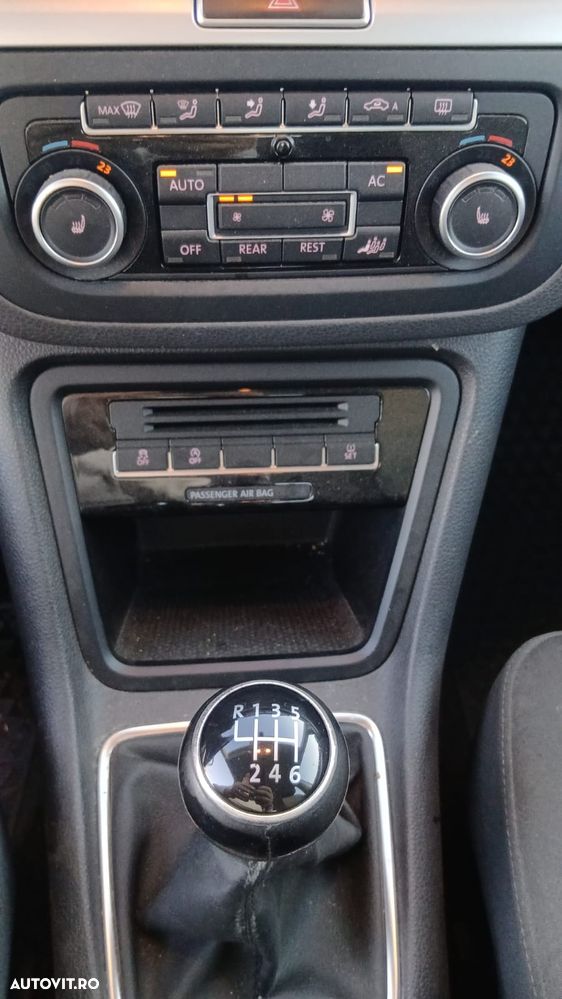 Volkswagen Sharan - 8