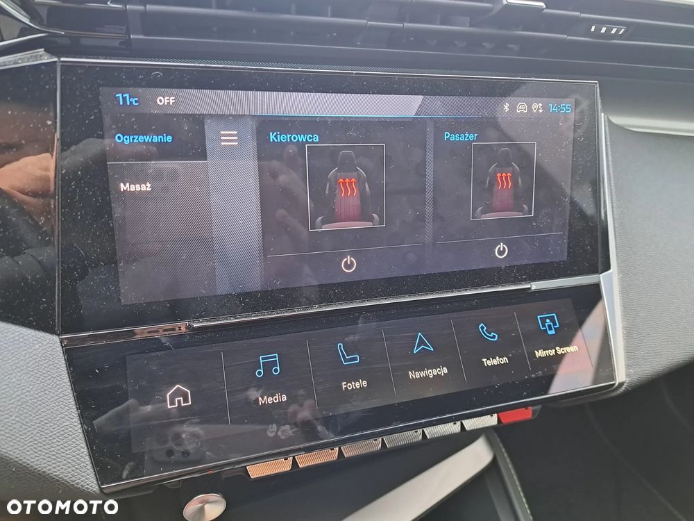 Peugeot 408 1.6 Plug-In Hybrid 180 Allure Pack EAT8 - 12