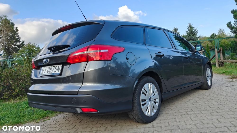 Ford Focus 1.5 TDCi Trend - 4