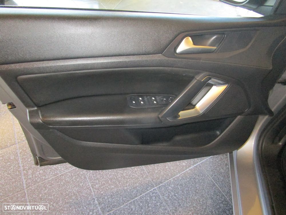 Peugeot 308 SW BlueHDi 120 Stop & Start Allure - 9