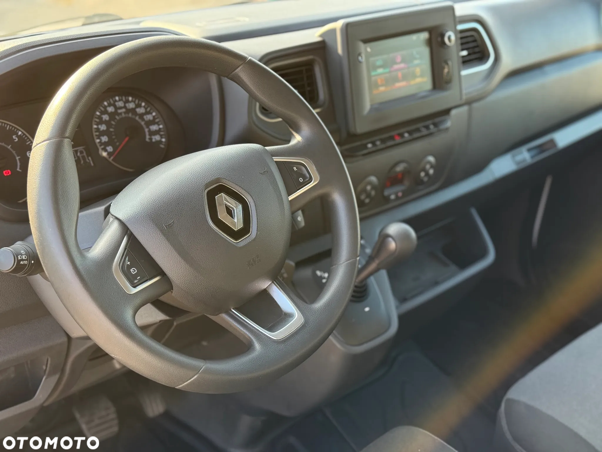 Renault Master III LIFT, 2,3DCI, 180KM, Automat, Led, L2H2. Grudzień 2019 - 5