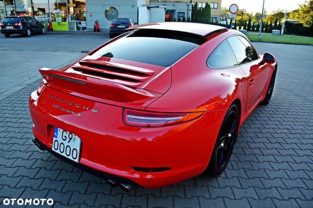 Porsche 911 Carrera S PDK - 4