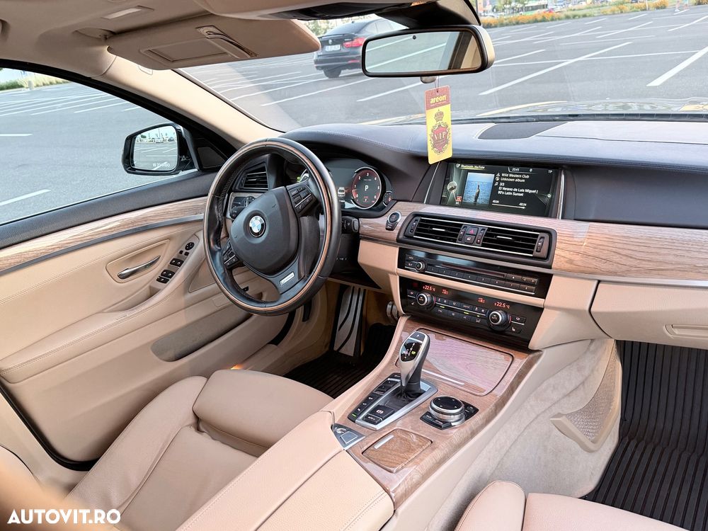 BMW Seria 5 530d xDrive AT - 5