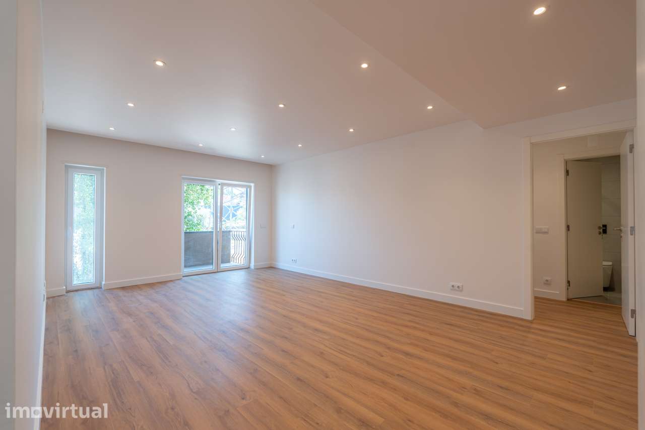 Apartamento T3 totalmente remodelado em Coimbra (Coimbra Shopping) - Grande imagem: 4/16