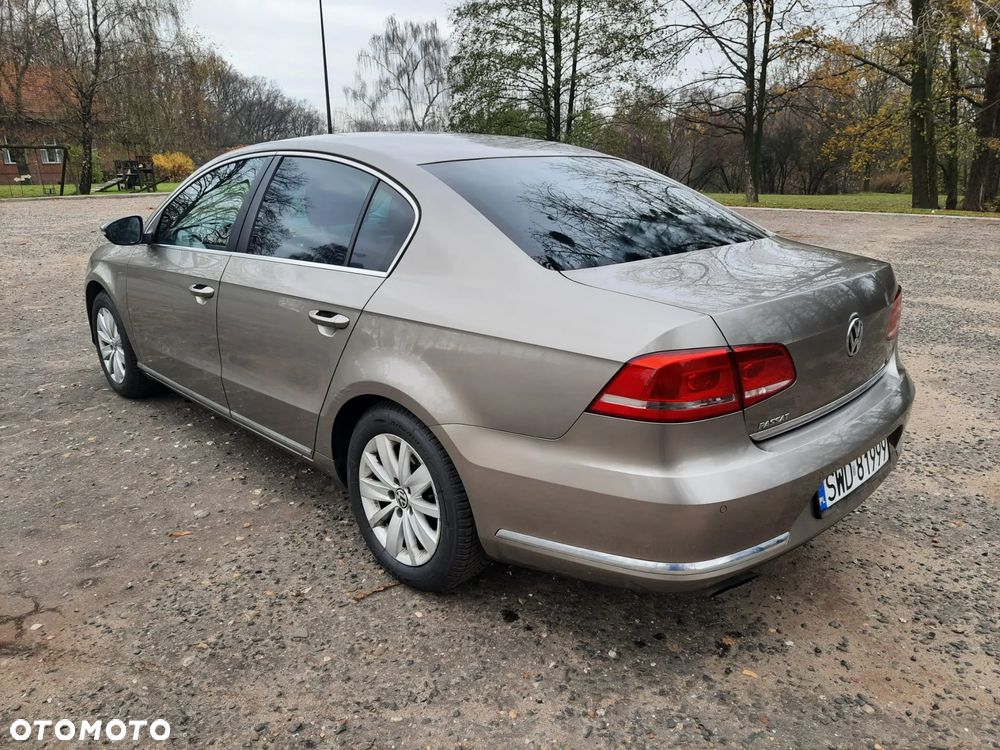 Volkswagen Passat 1.4 TSI BlueMotion Technology Comfortline - 10