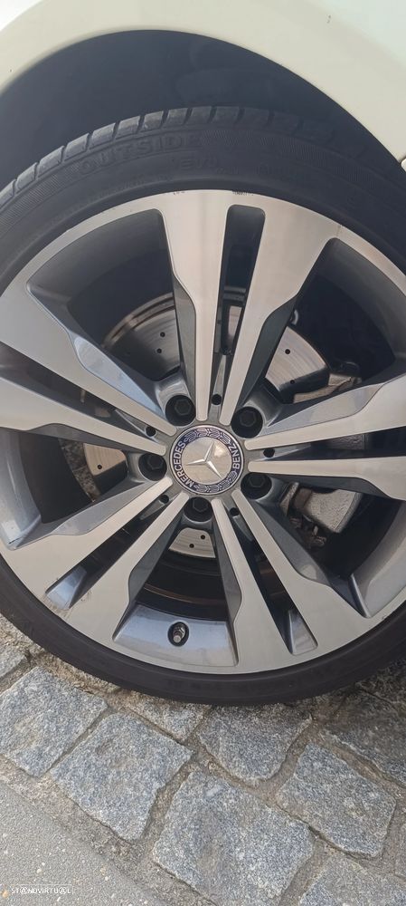 Mercedes-Benz CLA 180 d 7G-DCT Urban - 8