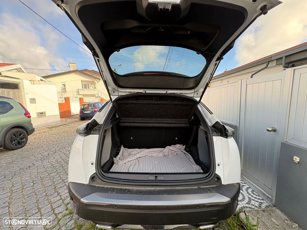 Peugeot 2008 - 5