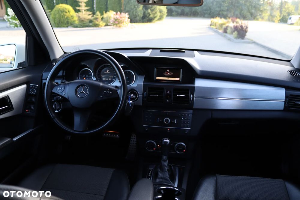 Mercedes-Benz GLK 220 CDI 4Matic (BlueEFFICIENCY) 7G-TRONIC - 25