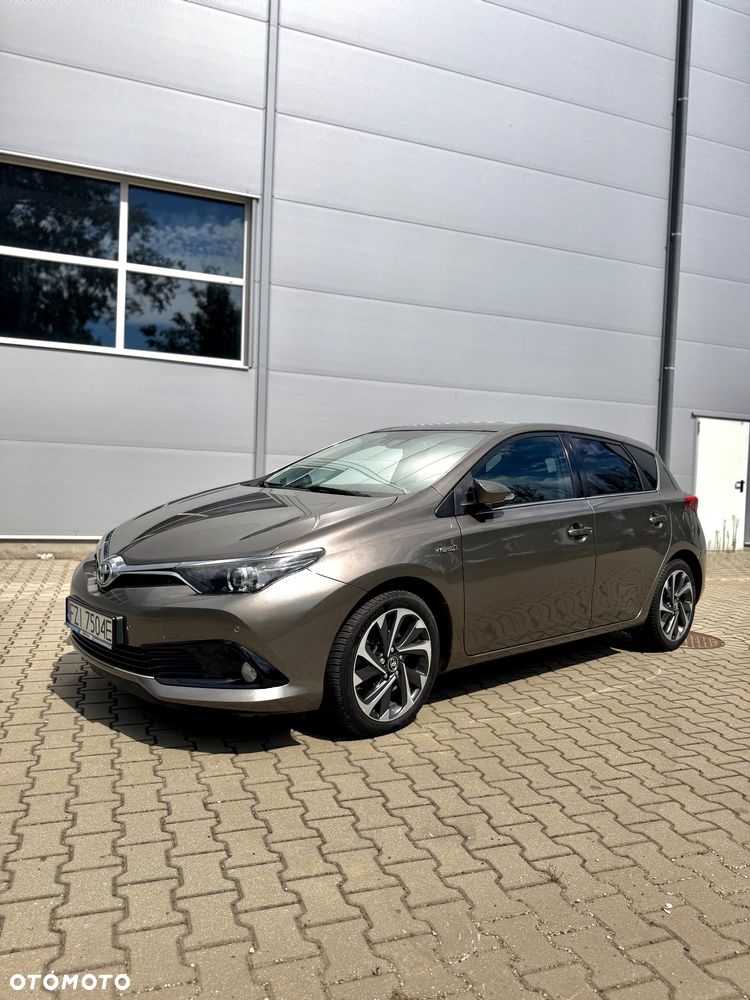 Toyota Auris 1.8 HSD Sol - 17