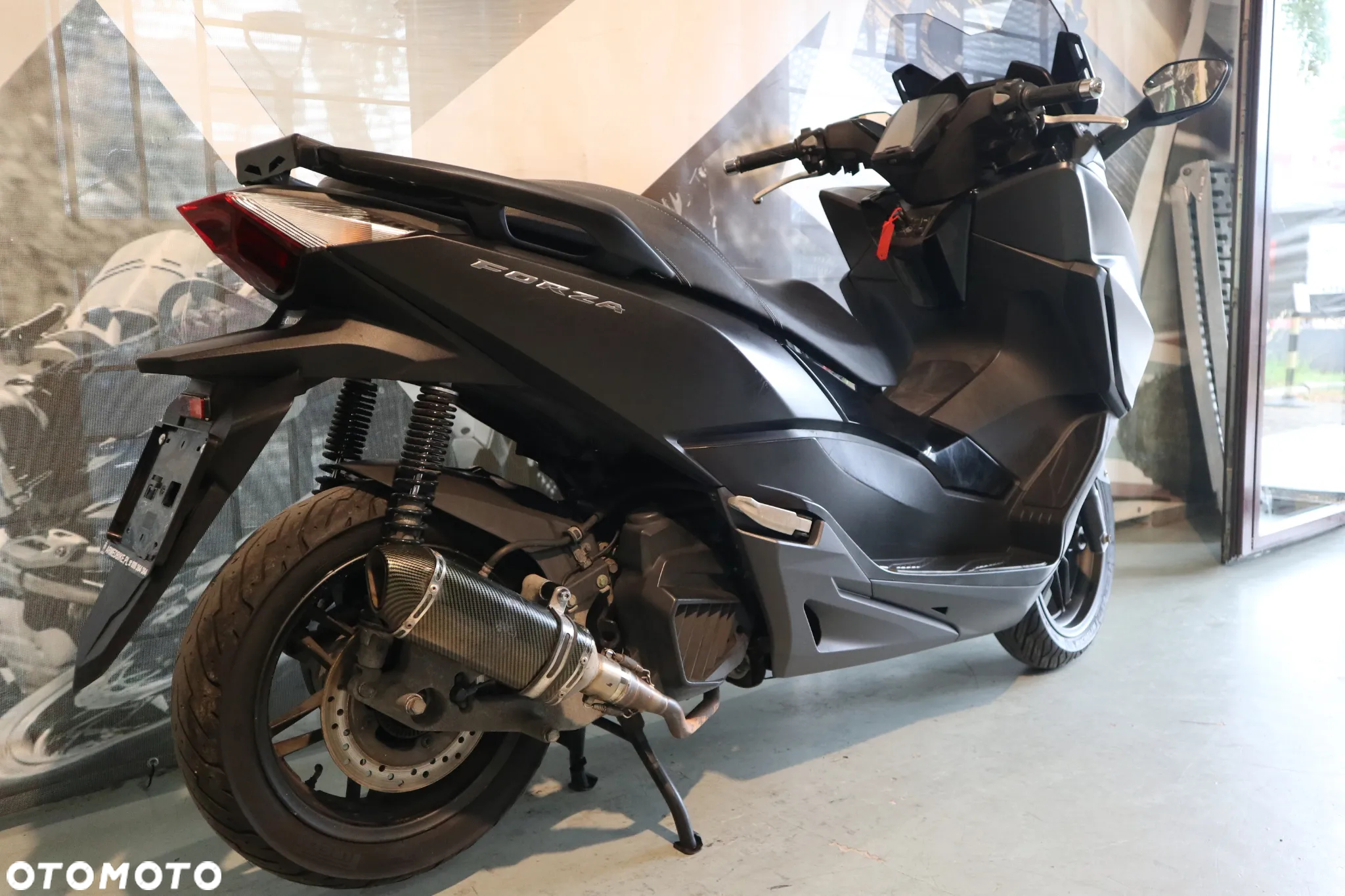Honda NSS - 16
