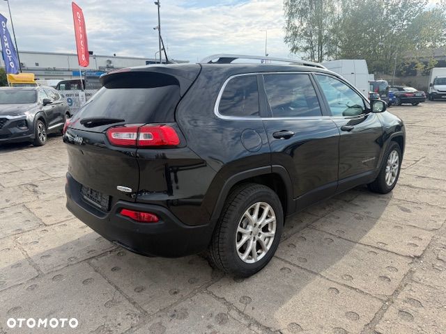 Jeep Cherokee - 13