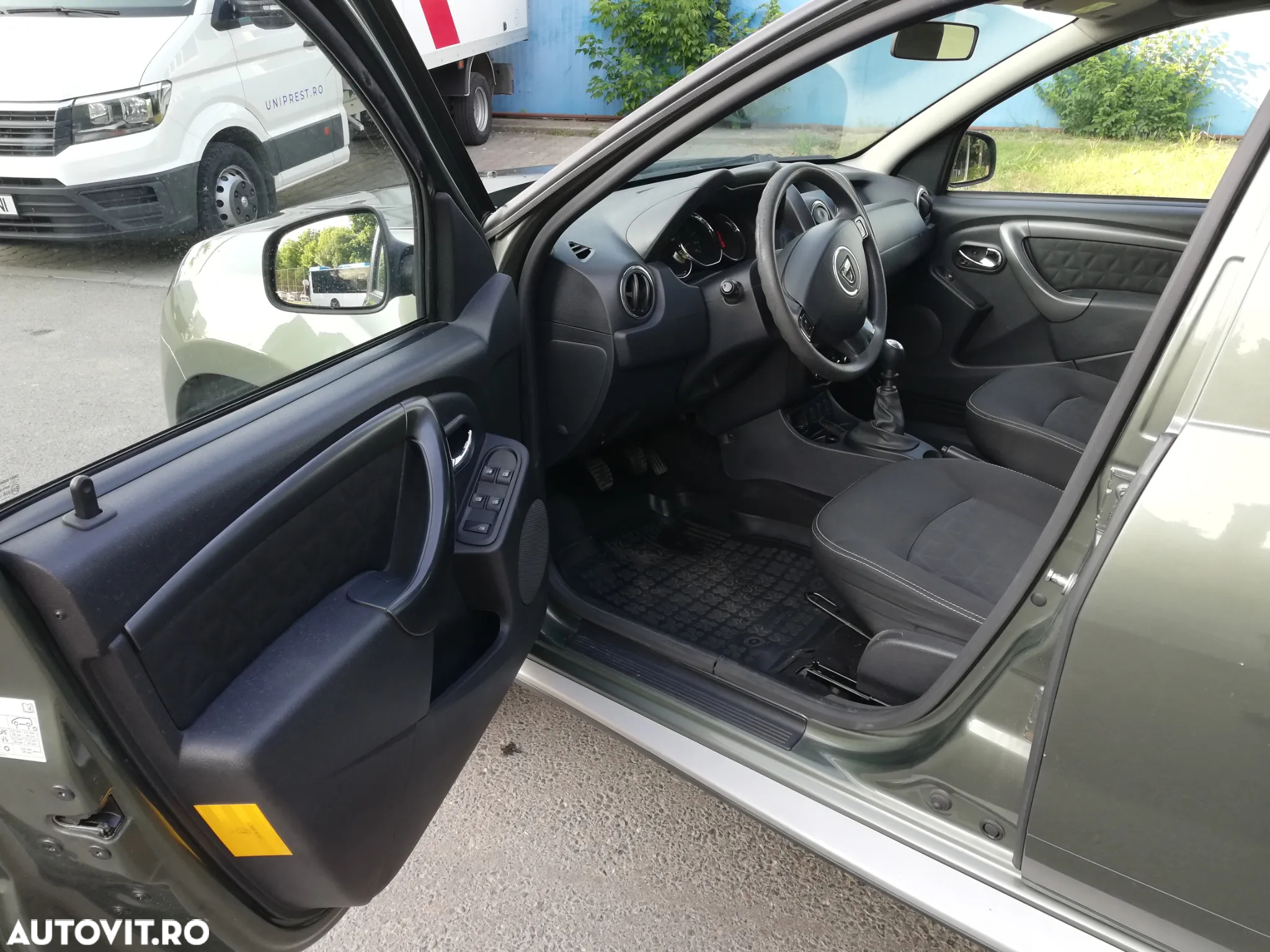 Dacia Duster 1.2 TCe 4x2 Laureate - 6
