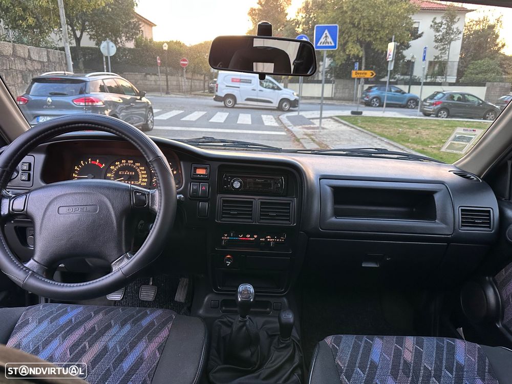 Opel Frontera 2.5 TD Sport Softtop - 8