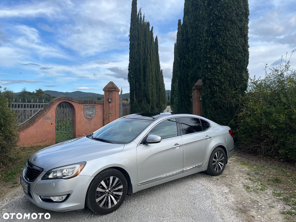 Kia Cadenza - 8