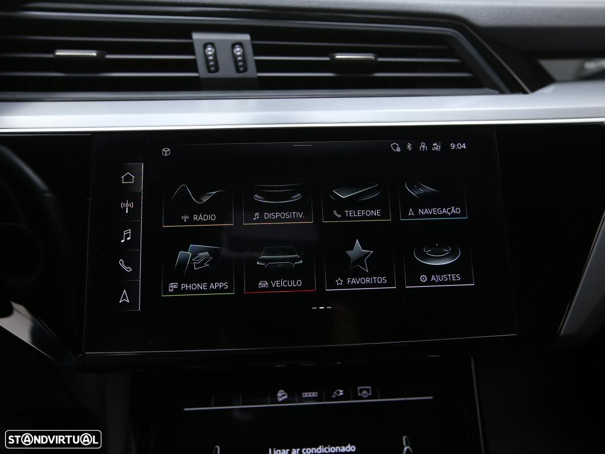Audi e-tron 55 quattro S line - 26