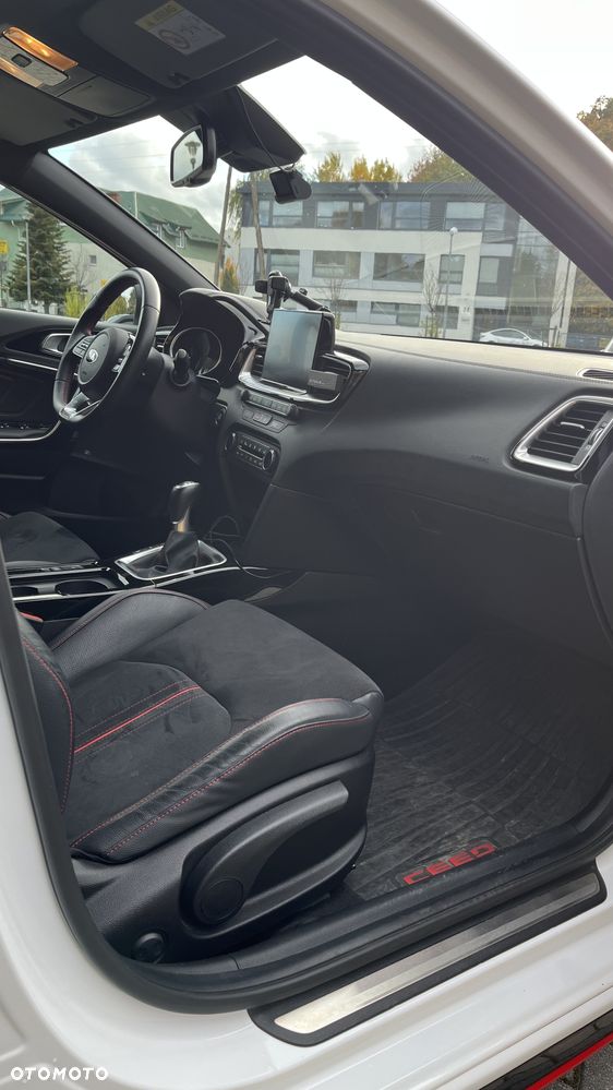 Kia Ceed - 18